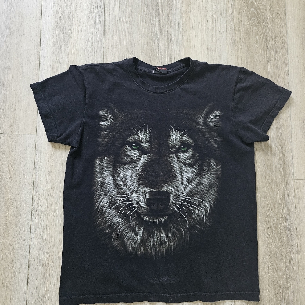 Y2k Wolf shirt